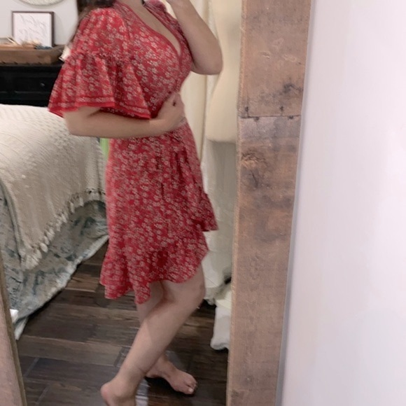 Max Studio red floral boho flirty dress size small - Picture 3 of 10